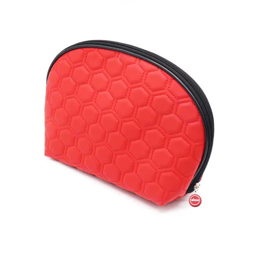 quilted-travel-toiletry-bag